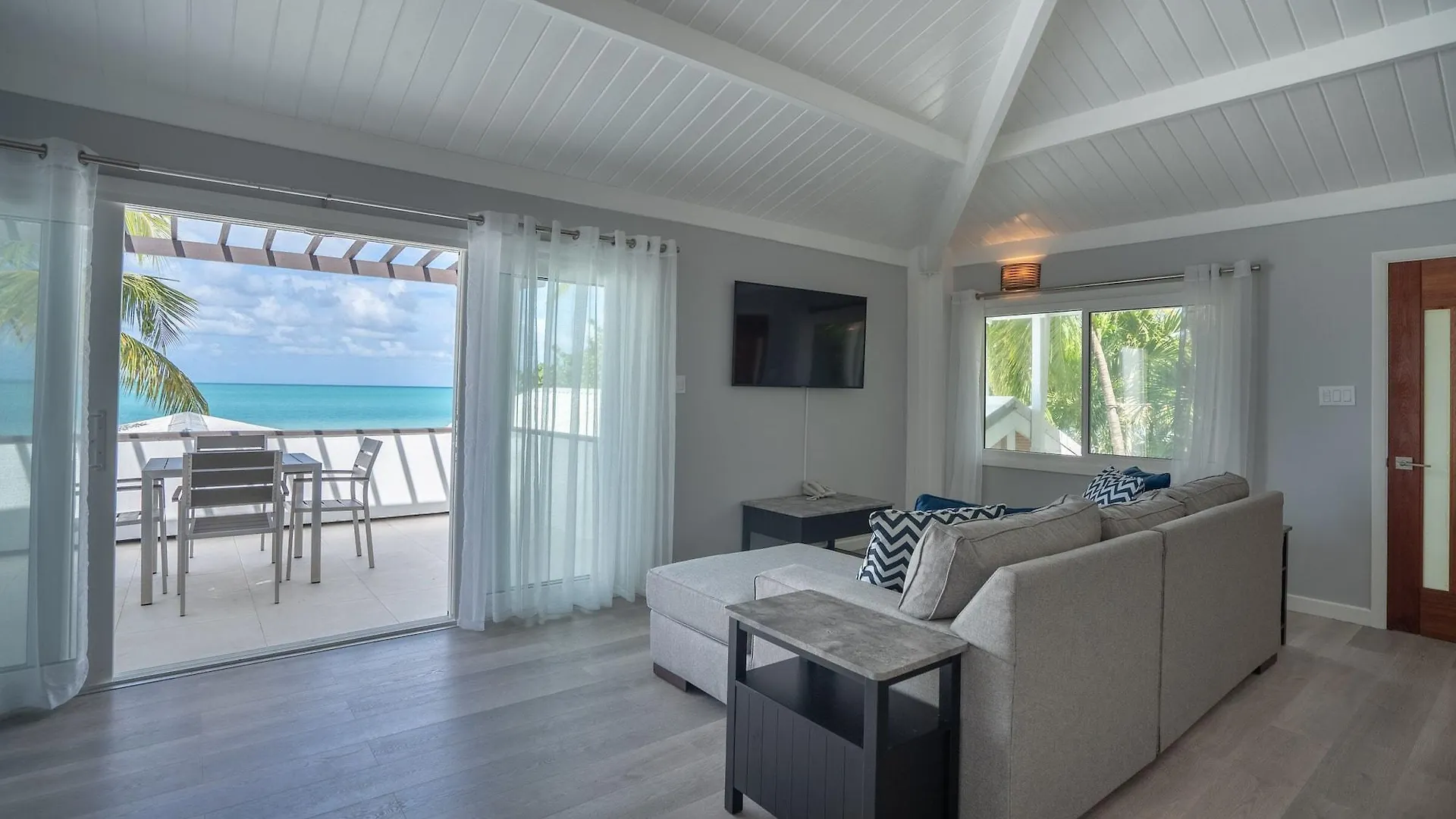 Siboney Beach Club St. John's